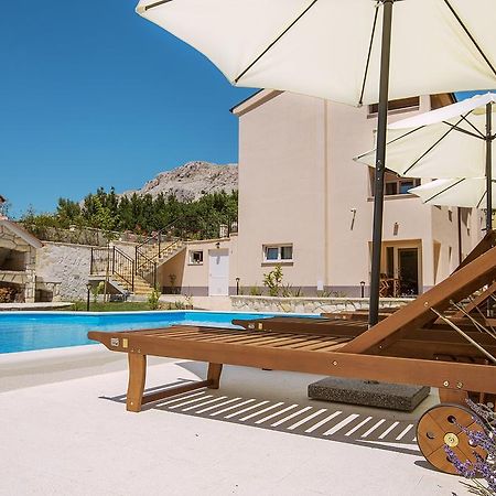 Residence Mediterraneo II Baska  Ngoại thất bức ảnh