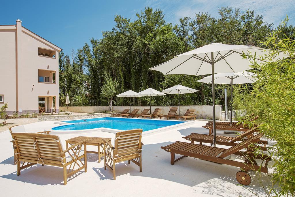 Residence Mediterraneo II Baska  Ngoại thất bức ảnh