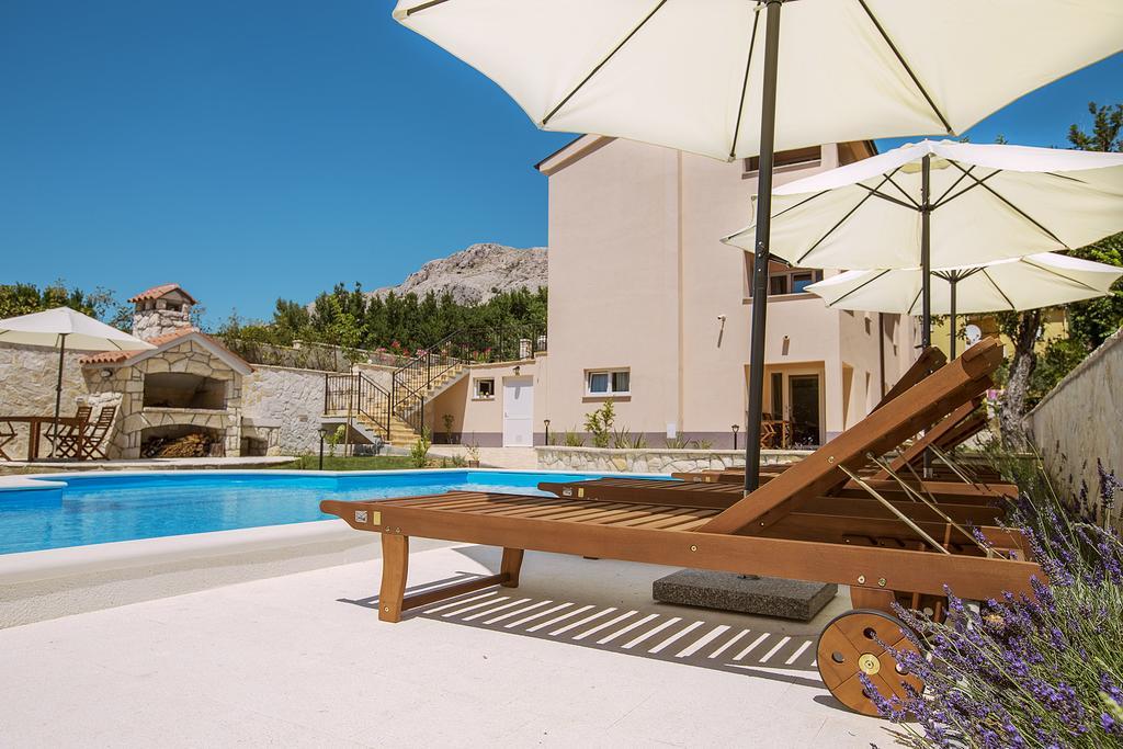 Residence Mediterraneo II Baska  Ngoại thất bức ảnh