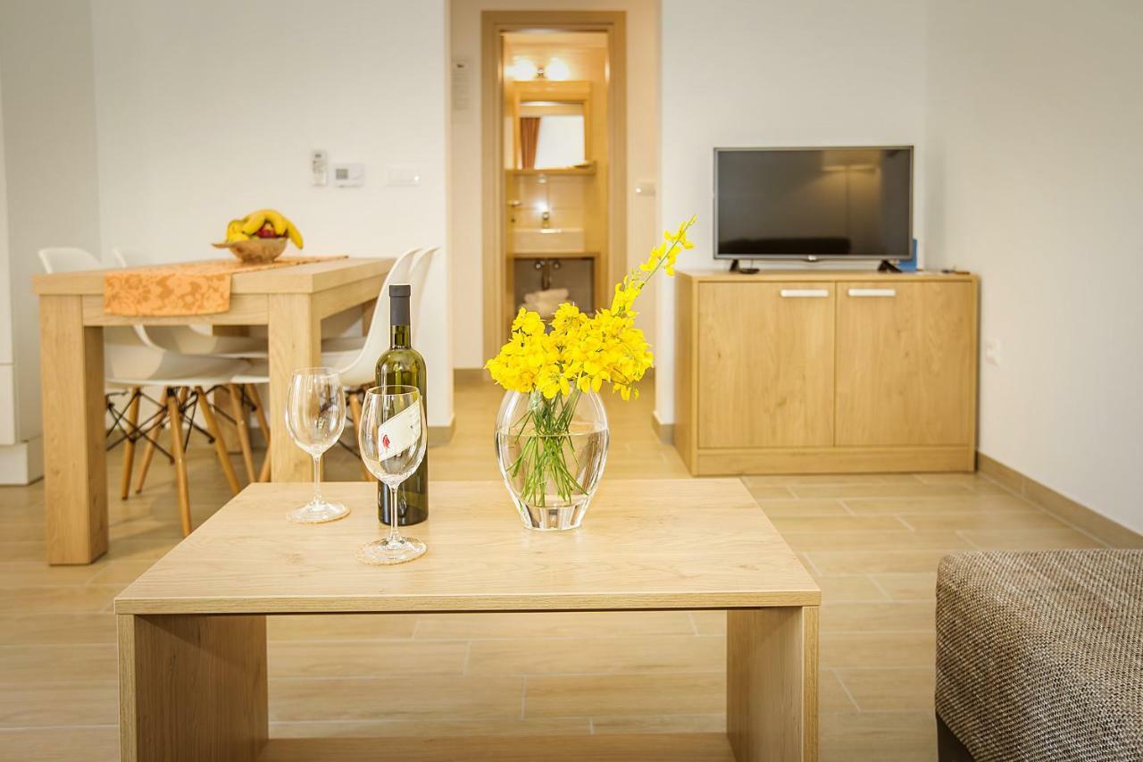 Residence Mediterraneo II Baska  Ngoại thất bức ảnh