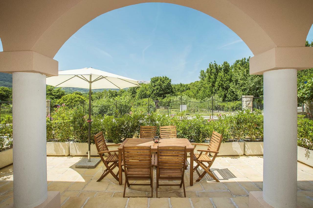 Residence Mediterraneo II Baska  Ngoại thất bức ảnh