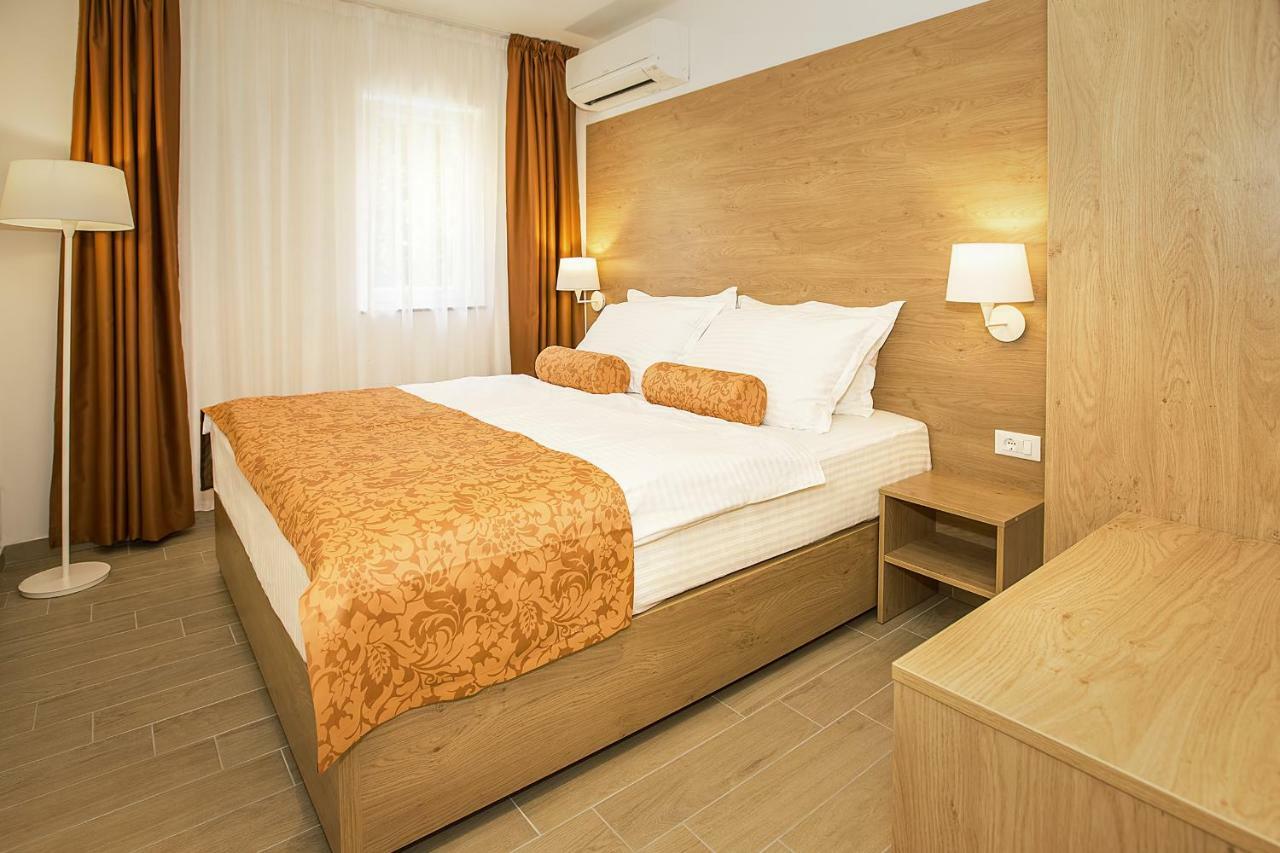 Residence Mediterraneo II Baska  Ngoại thất bức ảnh